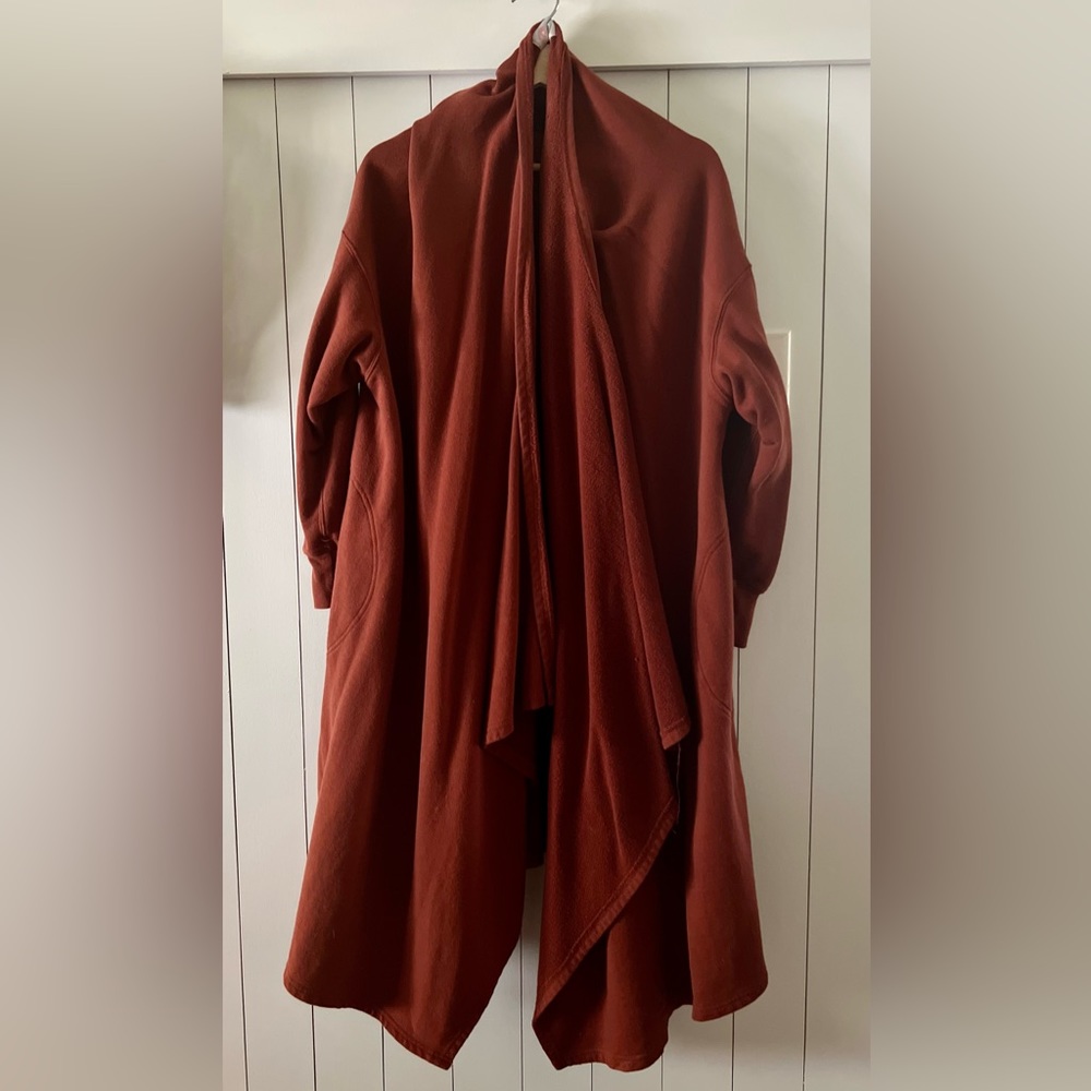 Free People Beach 1st generation In Flight Poncho Size XS Never Worn Terracotta